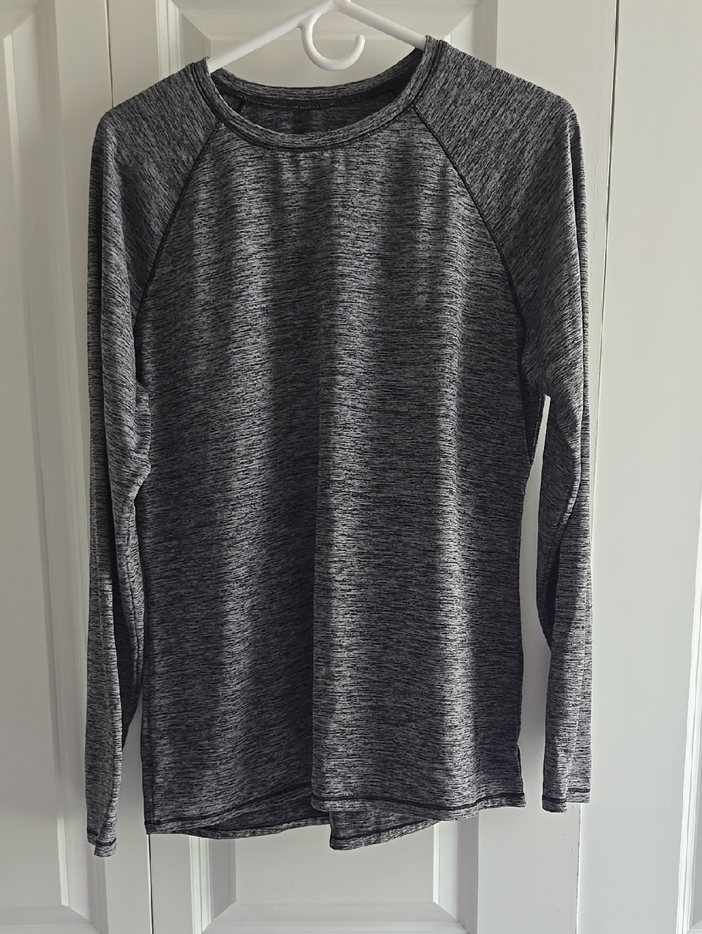 ✨ ClimateRight by Cuddl Duds Heather Grey Active Top XL✨